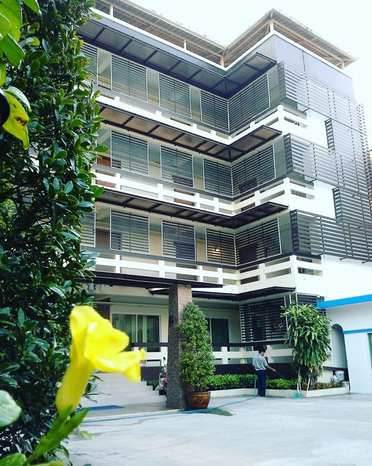 Ze Residence Bangkok Exterior photo